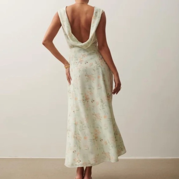 Abercrombie & Fitch Dresses & Skirts - Abercrombie & Fitch light green dress